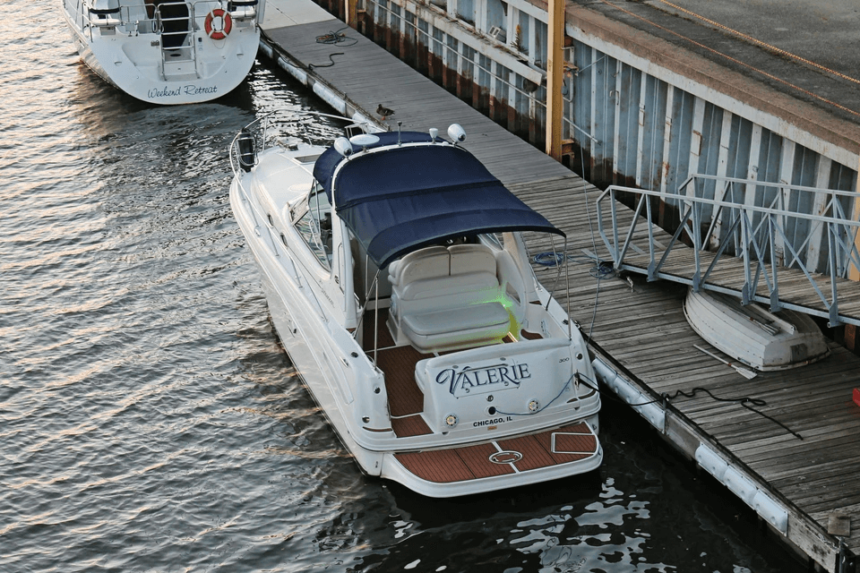 Weisidun Yacht designs and builds premium aluminum fishing, work, patrol, utility, and passenger boats.