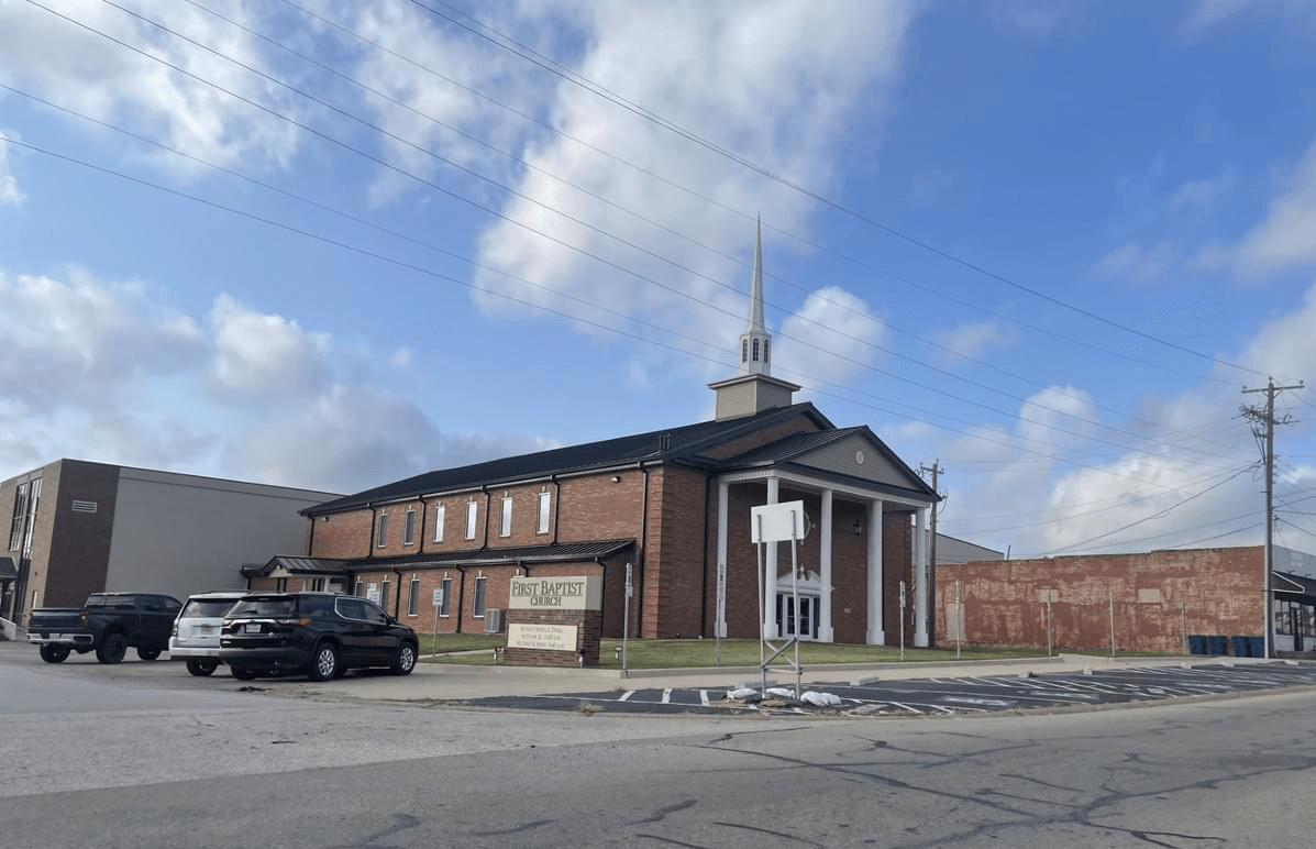 First Baptist Church in Lindale TX