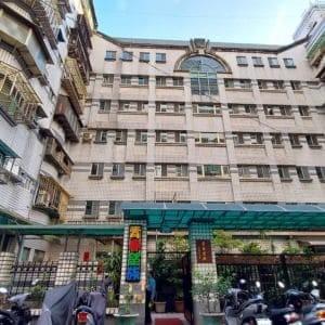 青春望族-實價登錄、成交行情-新店新和-新店永安街，總樓高7樓，共138戶-新店房仲推薦