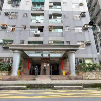 鮮境社區-實價登錄、成交行情-新店安坑-新店安康路二段159巷，總樓高14樓，共138戶