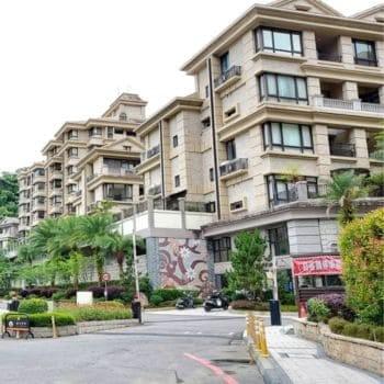 伴山別墅二期-實價登錄、成交行情-新店區安祥路-新店安坑，總樓高6樓，共340戶-新店房仲推薦