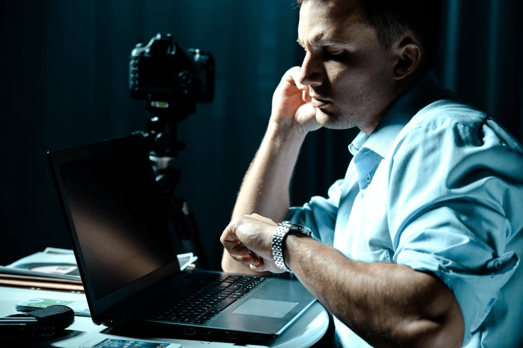 When to Hire a Private Investigator for Surveillance