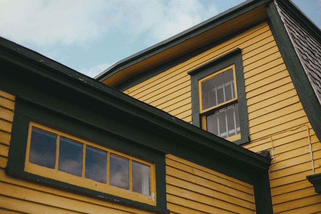 Siding Contractor Your Guide to Choosing the Right Pro...