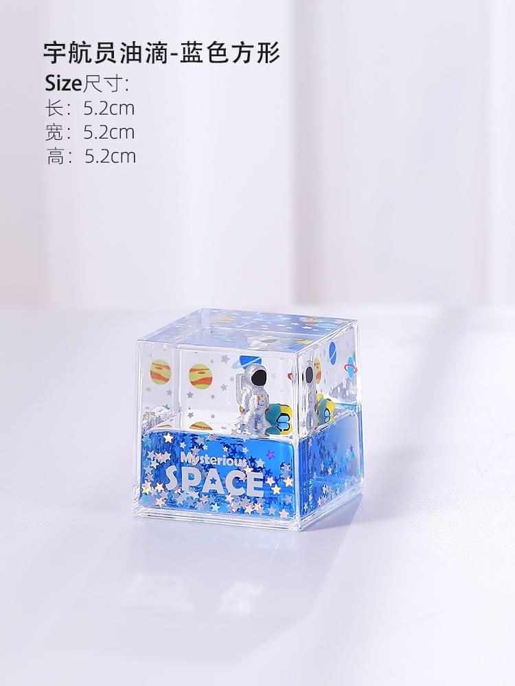 Customizable Features of Acrylic Paperweights