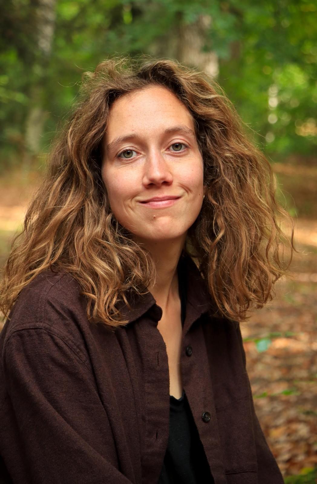 — Camille Bernard The transition to the countryside seemed impossible, but with the support of Henri, I found a balance of life that I would never have believed possible. We have accompanied more than 200 people in their transition to a life in the countryside. You are frustrated by life in the big city, because of pollution, stress, your job, or lack of access to nature? Do you want to live with a little more space, more calm, more green and more meaning? Henri Landes accompanies you in your life change, from the city to the countryside! A six-month support program that consists of helping you define your professional project, find your future place in the countryside, prepare the move and your transition to a more serene, healthier, more eco-responsible life that makes sense. All this, without giving up your network, your social life or your financial security. Show less