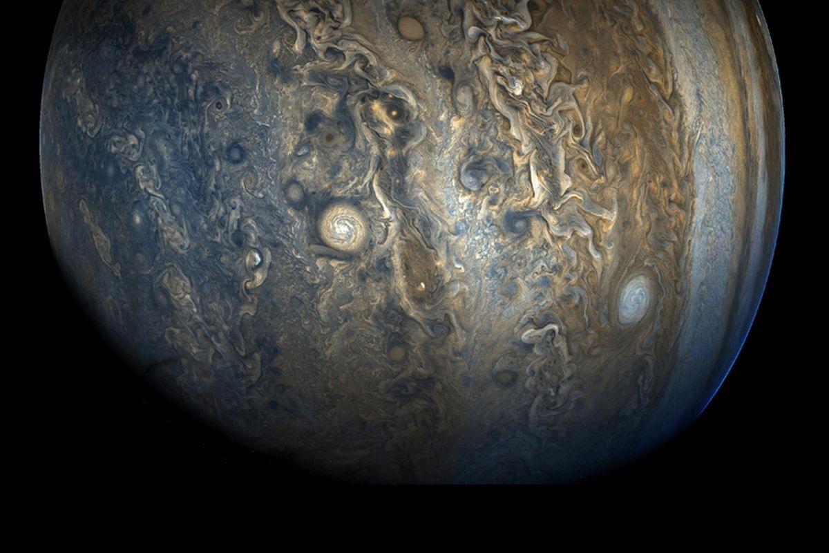 Jupiter Diving