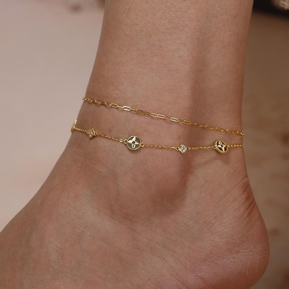 Factory Price Openwork Clover Anklet in S925 Silver with Zirconia & Black Shell