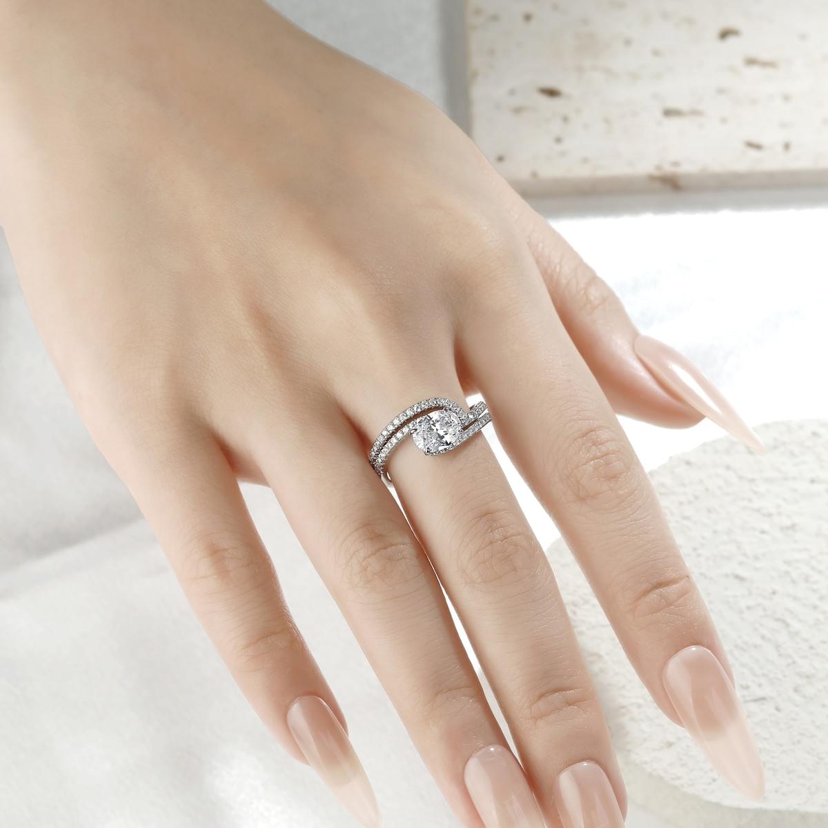 B2B Best Seller 925 Sterling Silver Oval CZ Twisted Shank Ring Set Women's Stackable Eternity Band