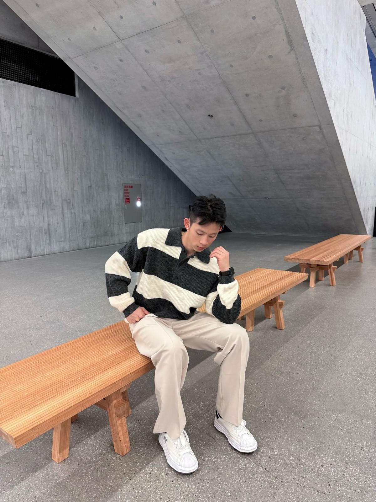 有領間條針織冷衫