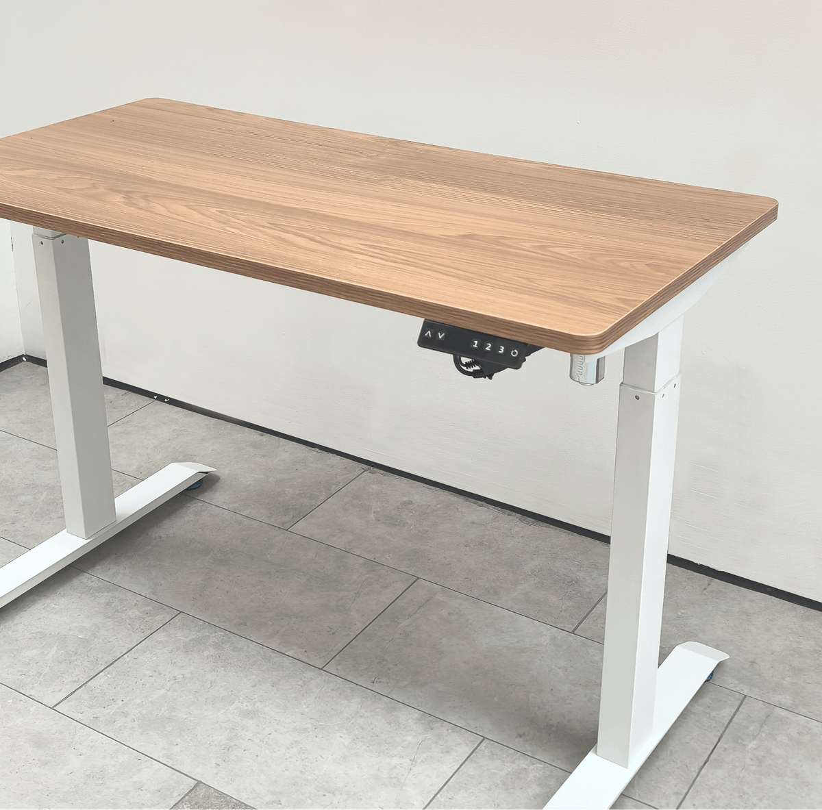 電動 昇降式デスク Height-adjustable table