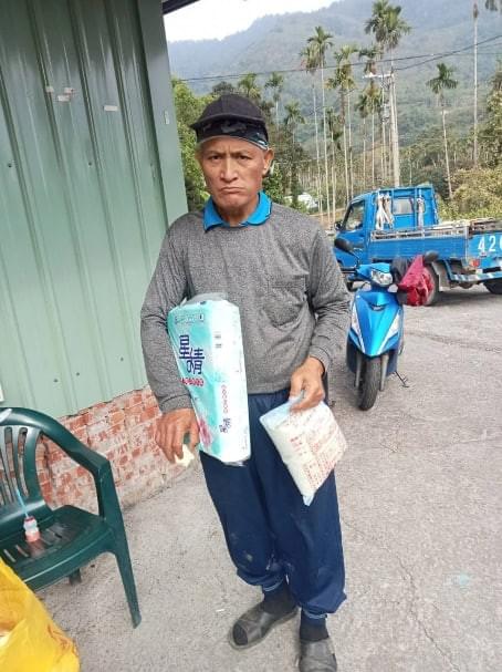 We provide various community education courses aimed at enhancing the public's understanding and practice of good deeds, and encouraging everyone to become a part of driving change. community education Our mission Good cause good effect, evil cause evil effect, do not do evil, all good practice