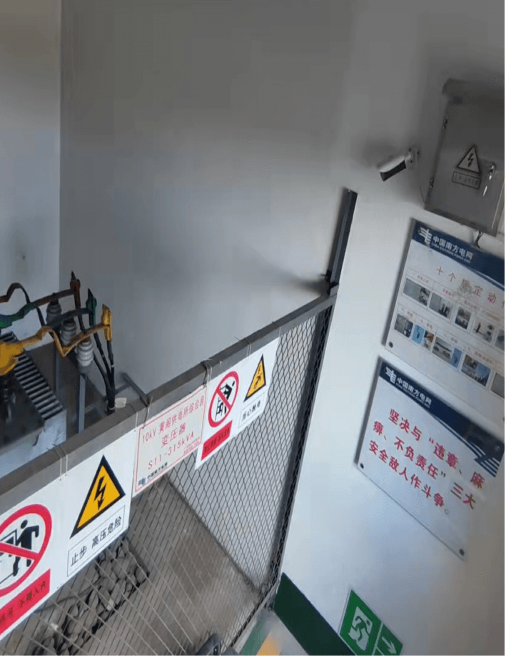 Our robot is equipped with an intuitive user interface, convenient for operation and monitoring, enhancing user experience. user friendly interface Our mission Advanced Robot product plan