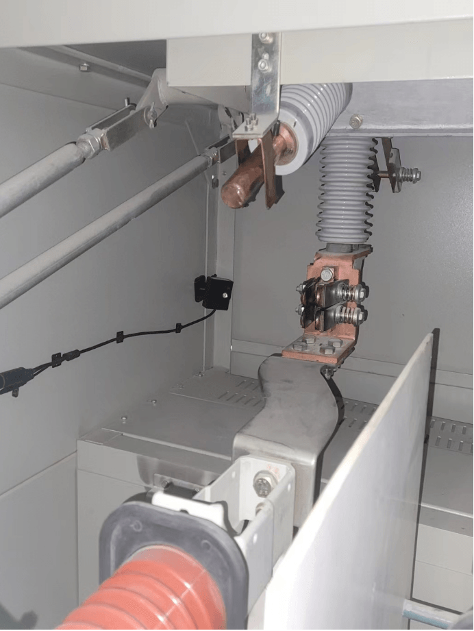 Our robot is equipped with an intuitive user interface, convenient for operation and monitoring, enhancing user experience. user friendly interface Our mission Advanced Robot product plan