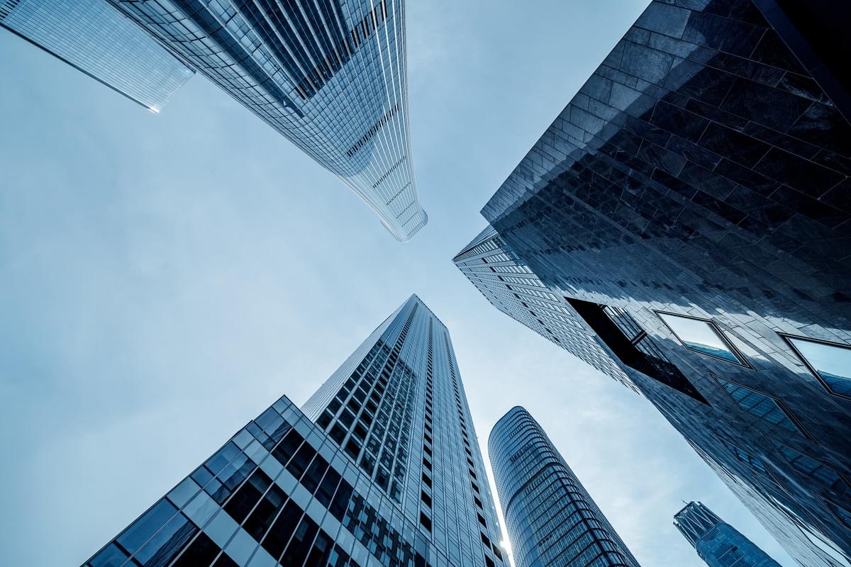 We tailor study abroad plans for each student to ensure that their educational path aligns with their career goals. From school selection to course choice, we provide comprehensive guidance services. personalized study abroad planning The services we provide We are committed to providing students with higher quality and more efficient study abroad immigration services, helping them achieve their international elite dreams.