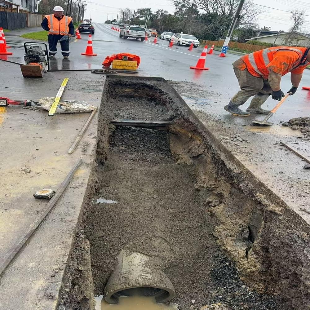 Our skilled team specializes in drainage solutions for subdivision projects, ensuring compliance with Auckland Council regulations while meeting your specific needs. Expert Subdivision Services What We Offer We are Auckland Council and Watercare certified contractors, specialize in subdivision, residential and commercial projects in Auckland wide. Our fully licensed professional work team provide high-efficiency service and affordable price to help you reach the goal. - Send to us your EPA to get a free quote today!