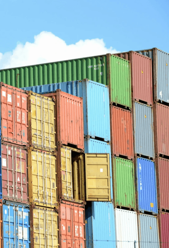 We provide in-depth market analysis and consulting services, helping clients identify potential opportunities and risks. Our data-driven strategies ensure that clients gain an advantage in a highly competitive market. Market analysis and consulting What are we doing We are a global company specializing in international trade and intercontinental projects