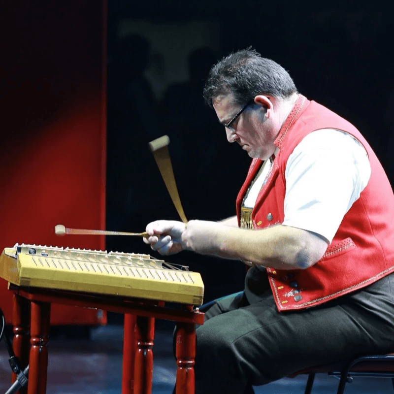 Professional instrument repair service, ensuring your instrument remains in optimal condition, sound quality intact. instrument repair The services we provide Instrument sales
Music teaching
Instrument repair
Experience course