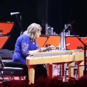 We provide a variety of musical instrument sales, including guitar, piano, and violin, to meet the needs of different music enthusiasts. musical instrument sales The services we provide Instrument sales
Music teaching
Instrument repair
Experience course