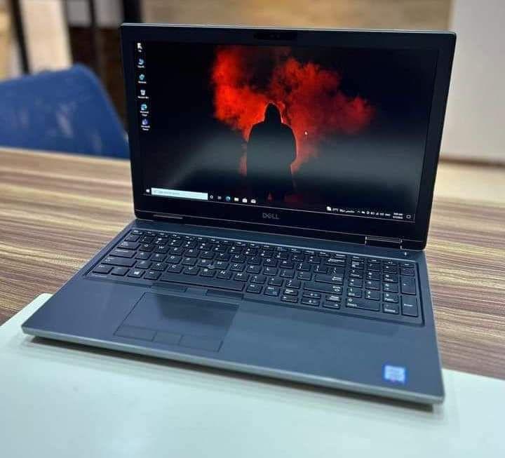 للابتوب ورك ستيشن من Dell Precision 7530