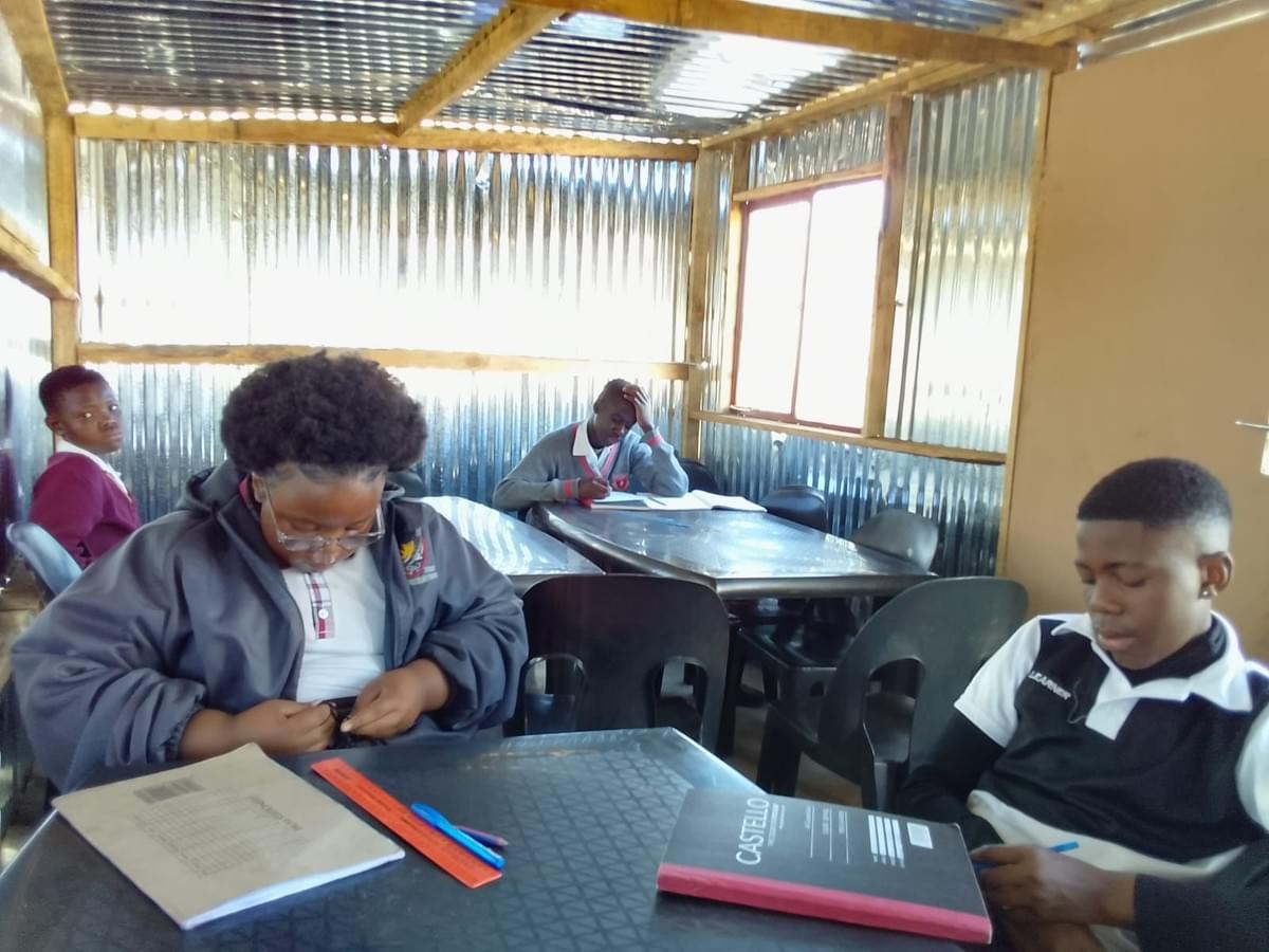 We create tailored educational strategies that cater to each student's unique learning style and needs. Personalized Learning Plans What We Offer It is a Saturday tutoring program for primary and secondary school.