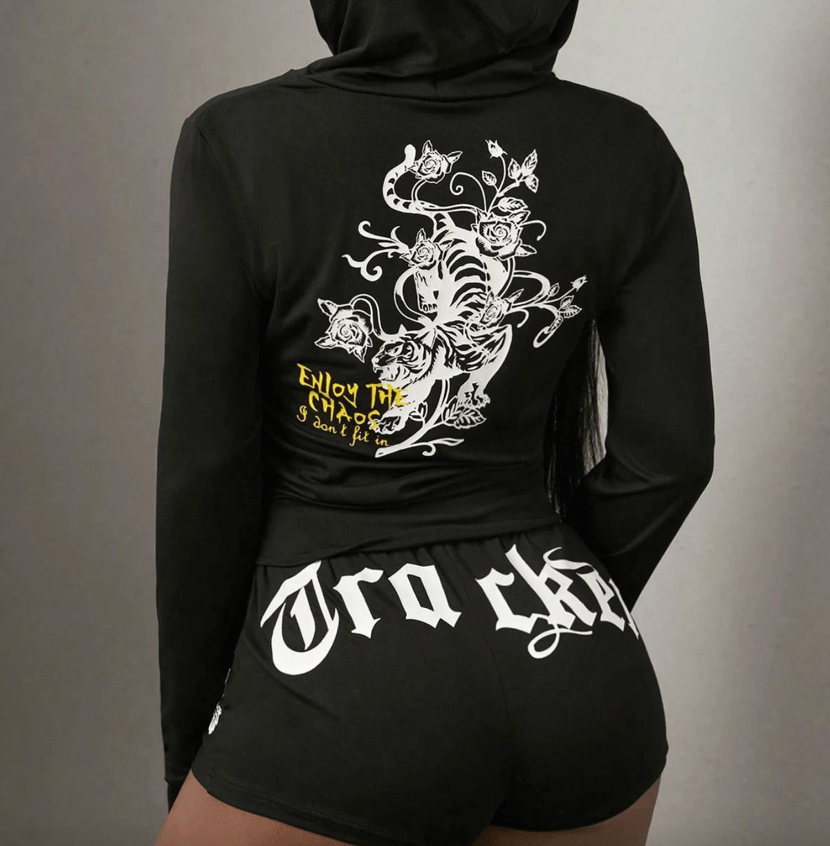 Women Black Printed Zipper Hoodie Short Set (Factory Price)