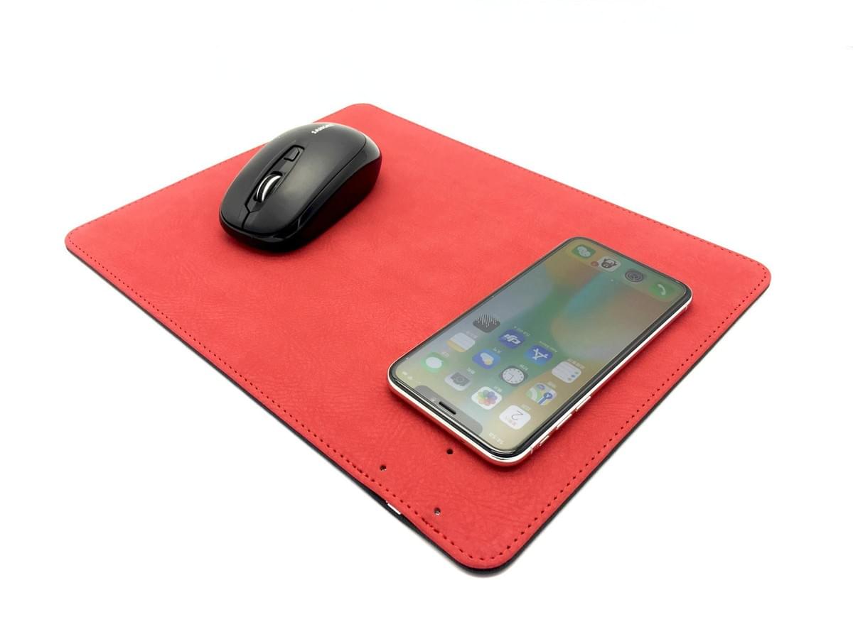 15W QI wireless charging leather mouse pad for smartphones