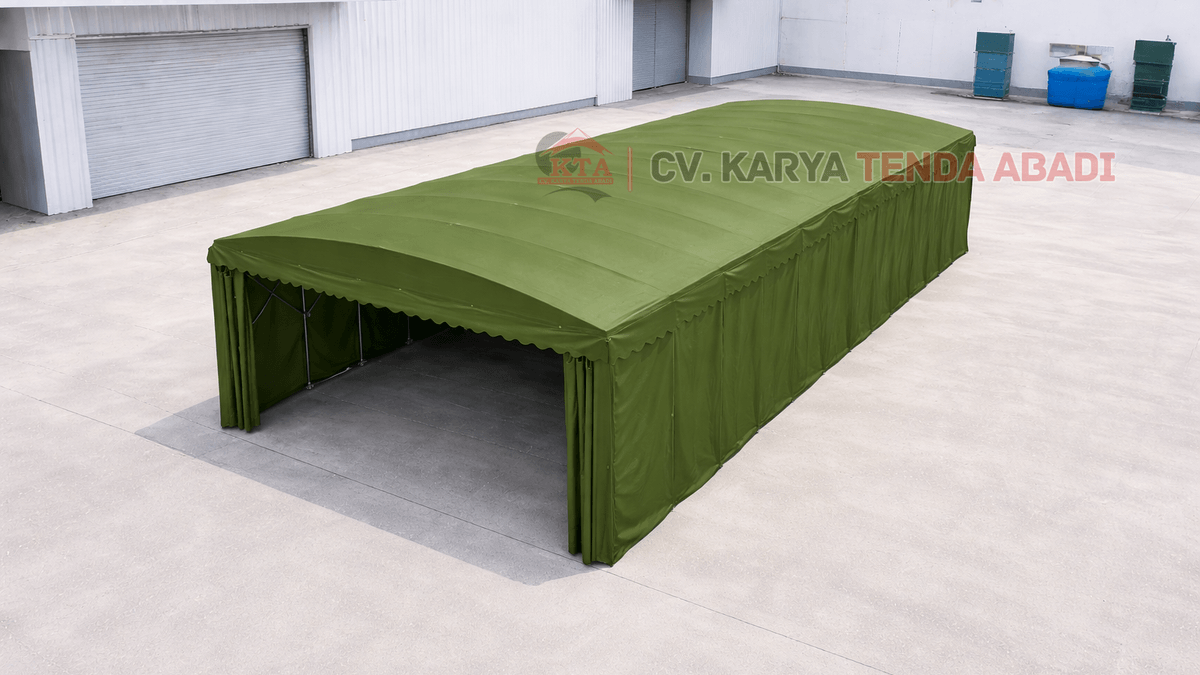 tampak samping tenda sliding industrial dengan sistem rel, tenda geser untuk gudang dan area loading barang, bahan terpal PVC tahan air dan panas, rangka kuat dan kokoh untuk penggunaan outdoor
