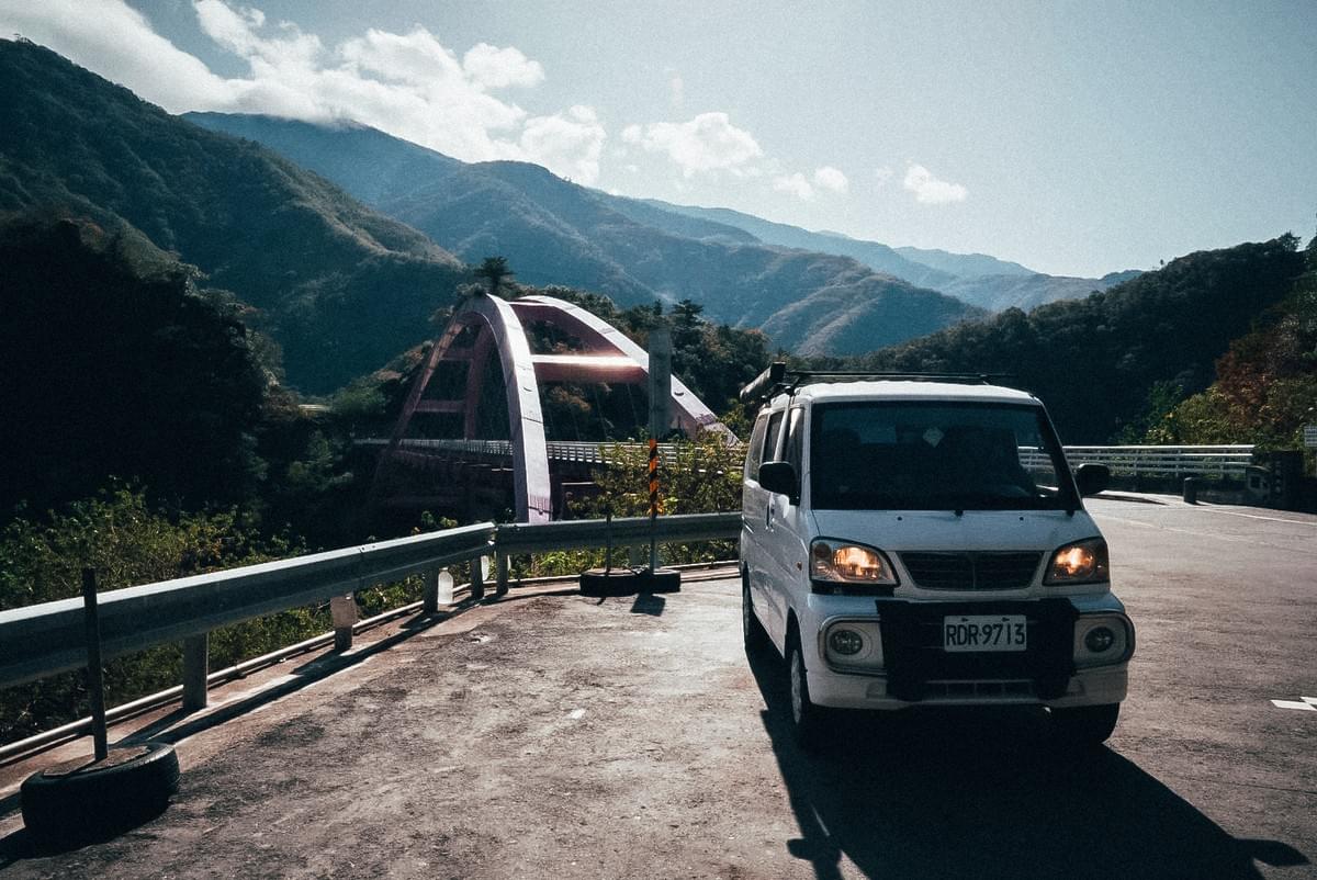Join us, enjoy an unparalleled self-driving camping experience, and start your own adventure road. Explore the beauty of Taiwan, start your camper van journey Camper van rental, Taiwan self-driving Campervan Rental, Explore Taiwan Ditch the ordinary, Start your camper adventure Away from the city, embrace nature, the starting point of camping dreams Define your own travel style with us