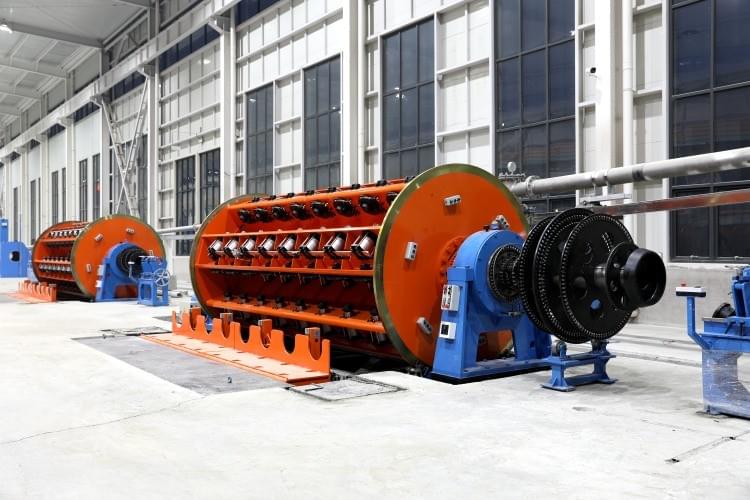 48 Bobbins Rigid Armour Machine( BATCH LOADING – AUTOMATIC)from CAPSTIAN technology