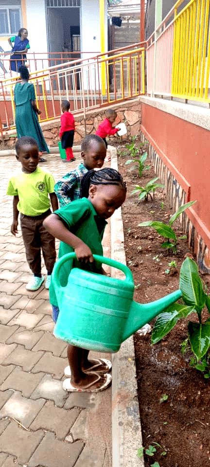 Education is at the heart of our mission. We provide access to quality education through our primary school and various training programs. These initiatives are designed to equip individuals with the skills needed to tackle challenges and improve their livelihoods, paving the way for a brighter future. Education and Training Our Mission HAFOL is a proactive organization concerned about all people and regards them as members of the same family—a family that cultivates productive and successful relationships.
It was founded in 2005 in response to rampant perennial societal problems.  Currently, there is rampant poverty, intolerance, insecurity, idleness, passivity, marginalization of groups, diminishing arable land areas, climate change and environmental degradation, and irresponsible household leadership.
Target households are generally poverty-stricken and lack enlightened leadership with no well-thought-out home plans.  The possible panacea is some kind of everlasting solutions that make them able to respond timely to emerging challenges.   Education or other empowering support enables people to identify and attempt to solve their own problems.
The organization also has a primary school in the community and intents to open up more!