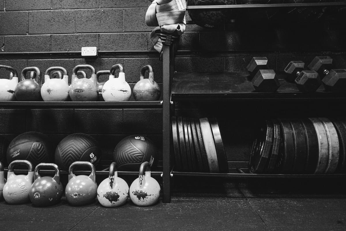 We offer tailored coaching, adapted to the specific needs of each woman, to promote a better understanding of her body. Personalized Coaching Our Commitment ONA Praxis is an expert support space, dedicated to women who wish to take control of their bodies - with awareness, precision, and respect. We offer intelligent sports and body coaching, respectful of female physiology, which develops awareness of movement, precision of movement, and long-term autonomy.