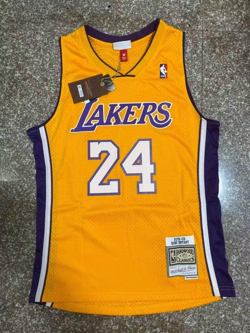Kobe Bryant Signed Los Angeles Lakers #24 Home Jersey – PSA Certified