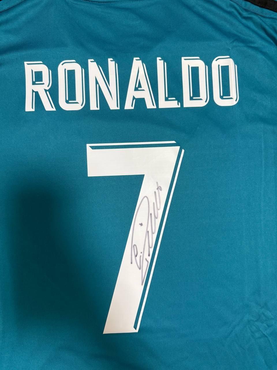 Cristiano Ronaldo Signed Real Madrid 2017/18 Third Jersey #7 – ICONS Certified