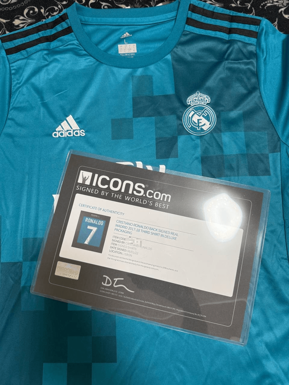 Cristiano Ronaldo Signed Real Madrid 2017/18 Third Jersey #7 – ICONS Certified