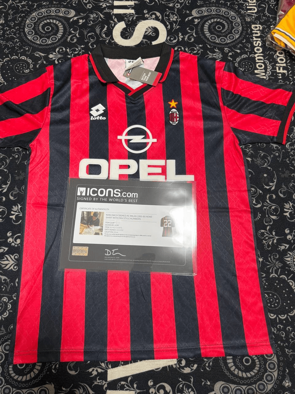 Kaká Signed AC Milan 2006/07 Retro Home Jersey #22 – ICONS Certified