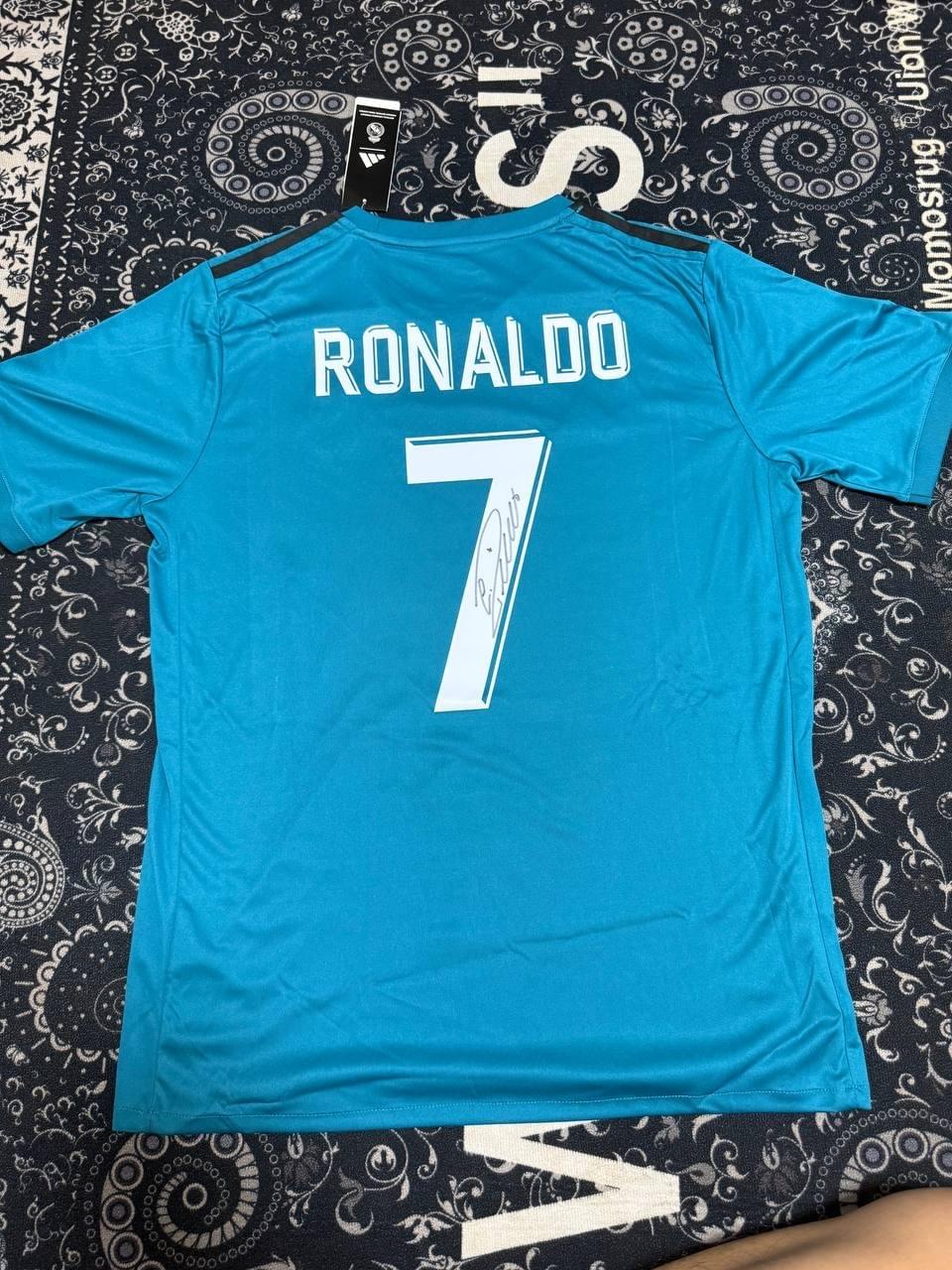 Cristiano Ronaldo Signed Real Madrid 2017/18 Third Jersey #7 – ICONS Certified