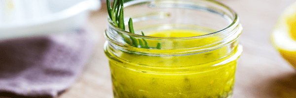 Notre recette de vinaigrette au vinaigre de cidre.