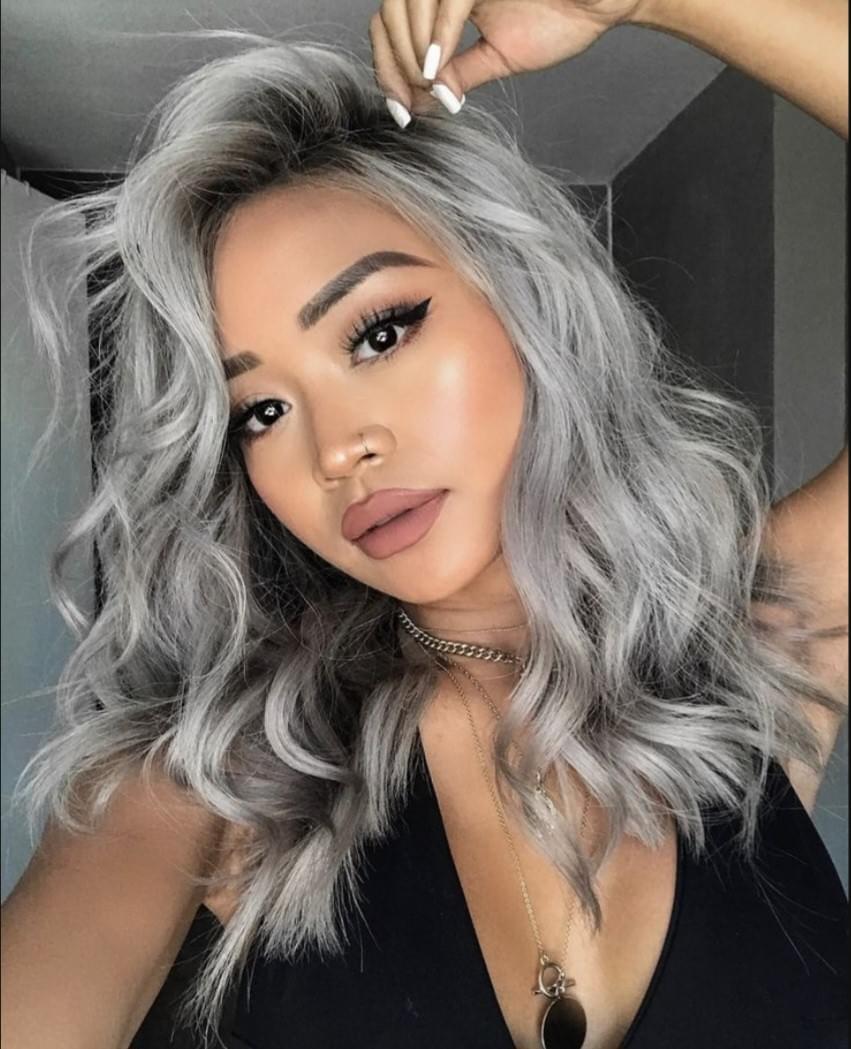 1B Grey – 20” Straight Clip-In Hair Extensions (8 Pieces)