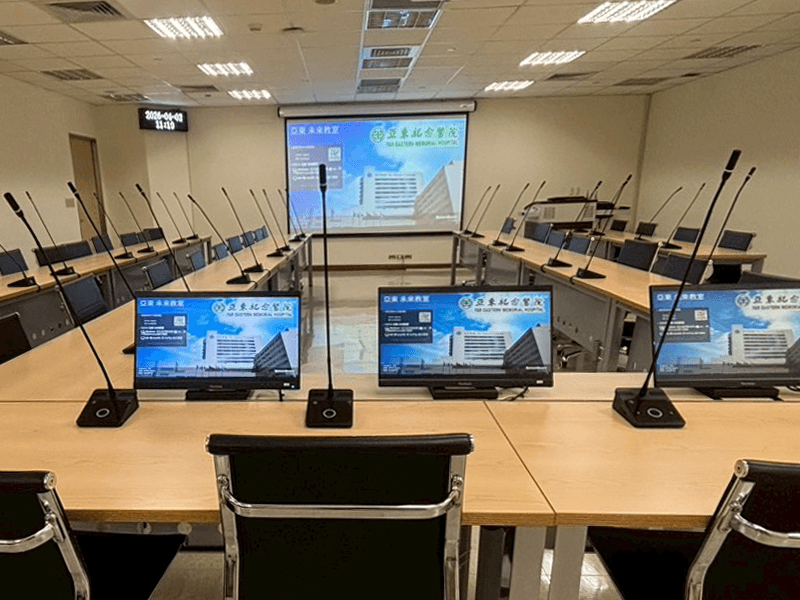 桌上麥克風照片