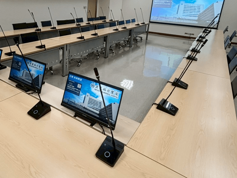 桌上麥克風安裝畫面