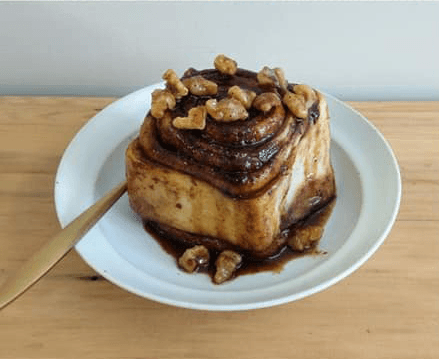 焦糖蘋果肉桂捲