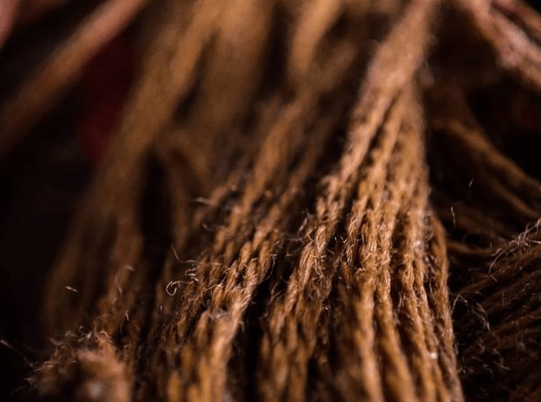 — Li Li As a textile company's person in charge, finding suitable suppliers is very important. ManHe's professional service makes me feel very satisfied. Our team has helped numerous clients successfully select high-quality air jet yarn. Mainly sell air textured yarn