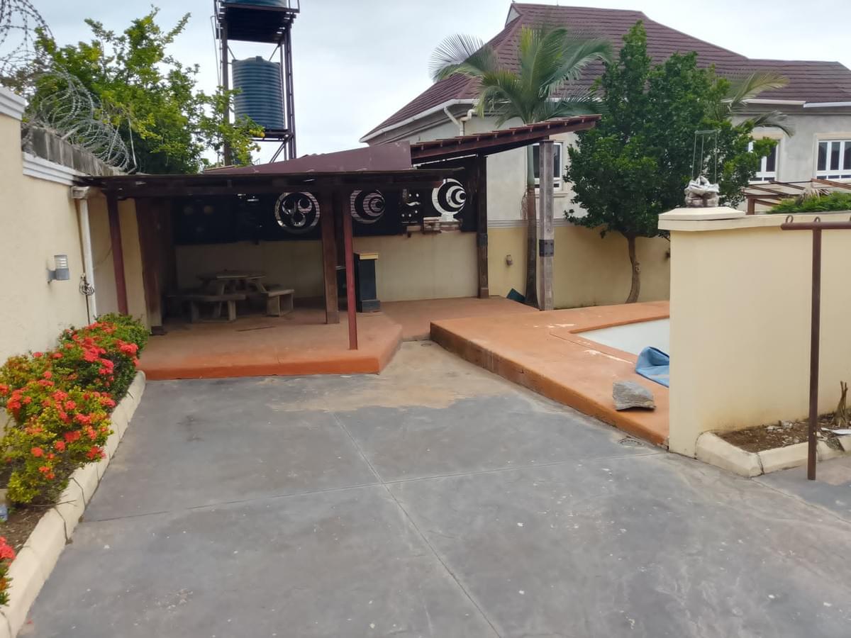 8 Bedroom Duplex Apo Lokogoma