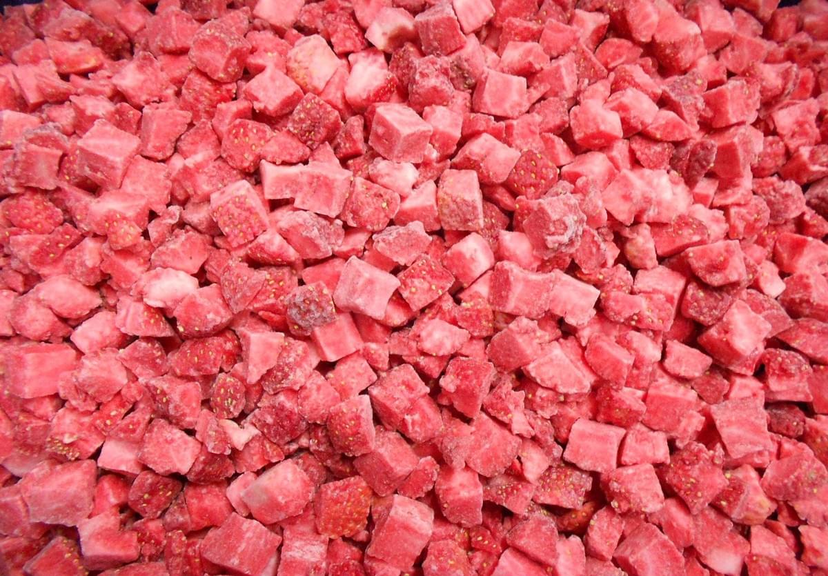 IQF Frozen Strawberry Cubes Supplier China
