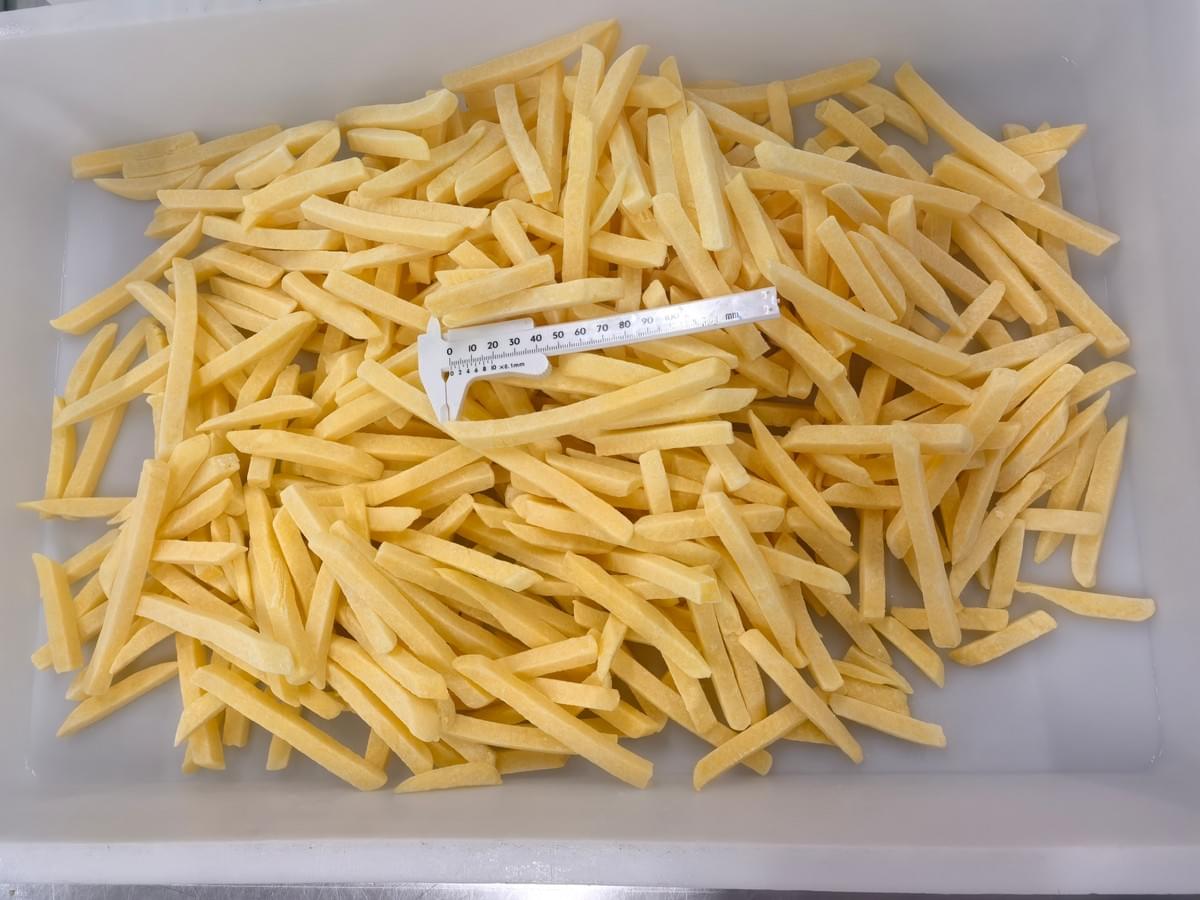 Frozen Straight Cut Fries
