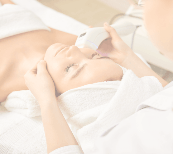 多平台同步推廣圖示（FB、IG、YouTube、TikTok）