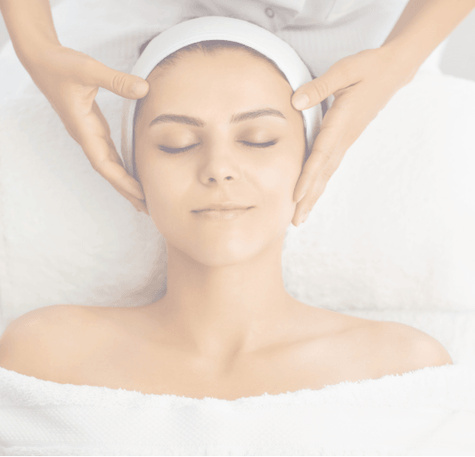 多平台同步推廣圖示（FB、IG、YouTube、TikTok）