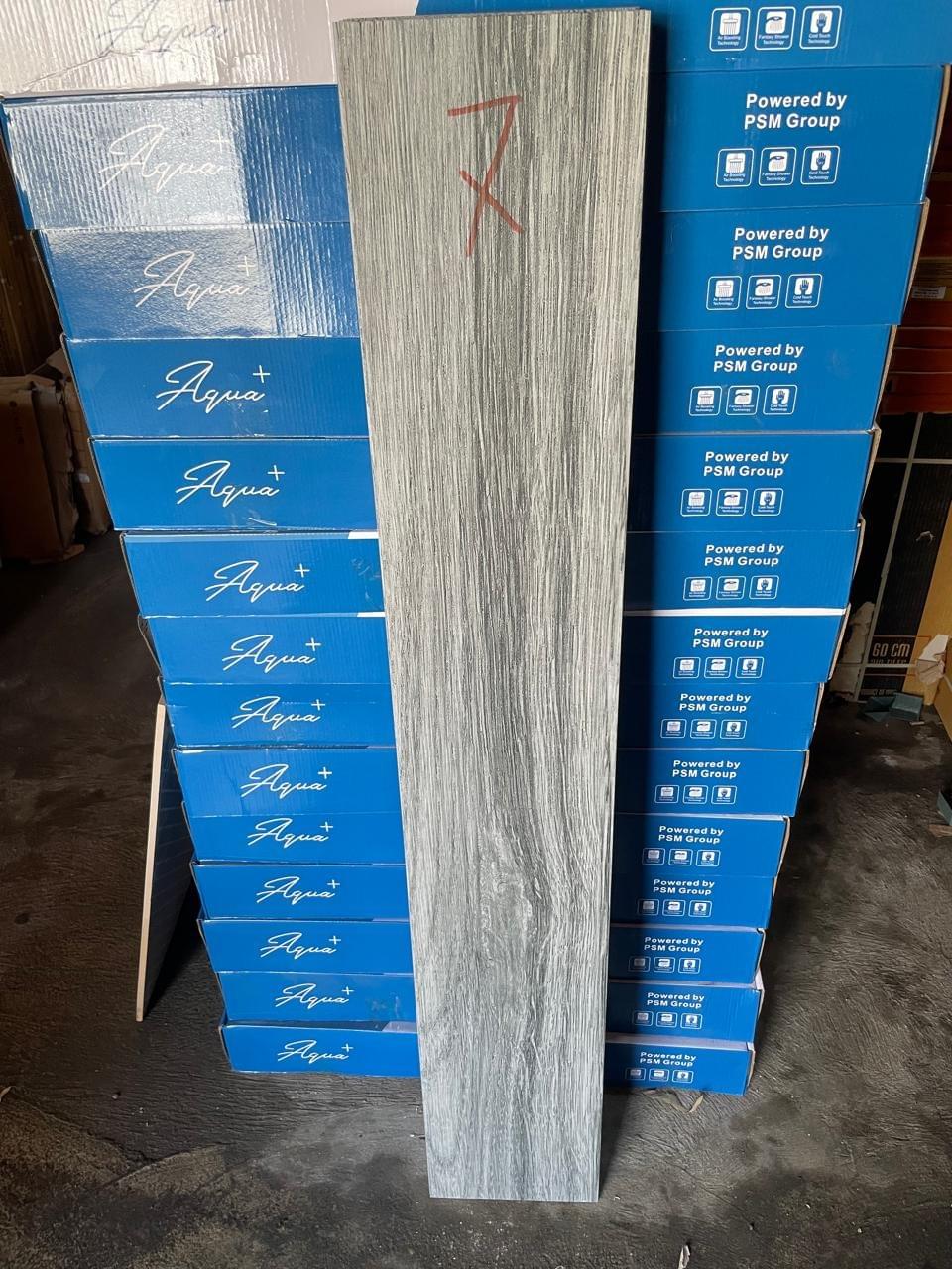 UrbanOak Floor Tile