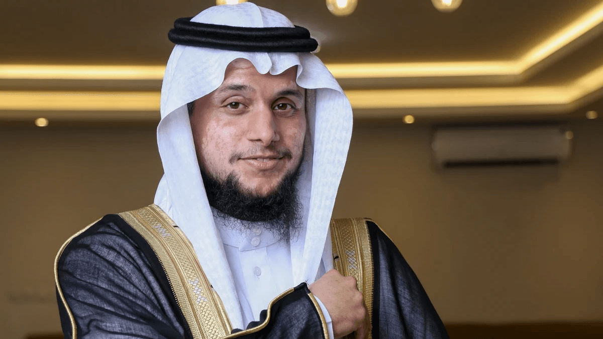 We provide professional photography services that reflect the quality of your work in a distinctive way. We are keen to capture unique moments in a professional style. professional photography What we are distinguished by Photography of works