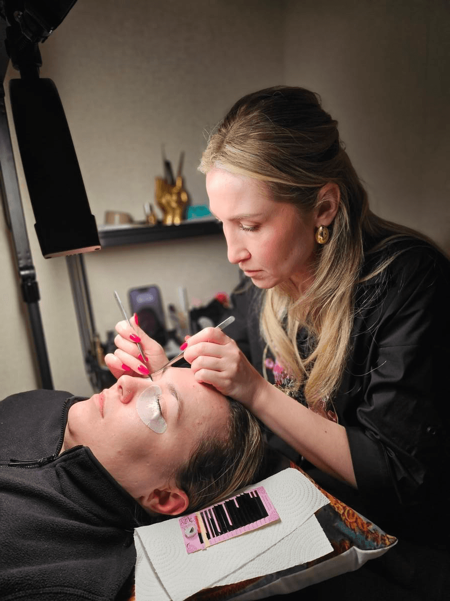 Majesty Salon - Professional Service